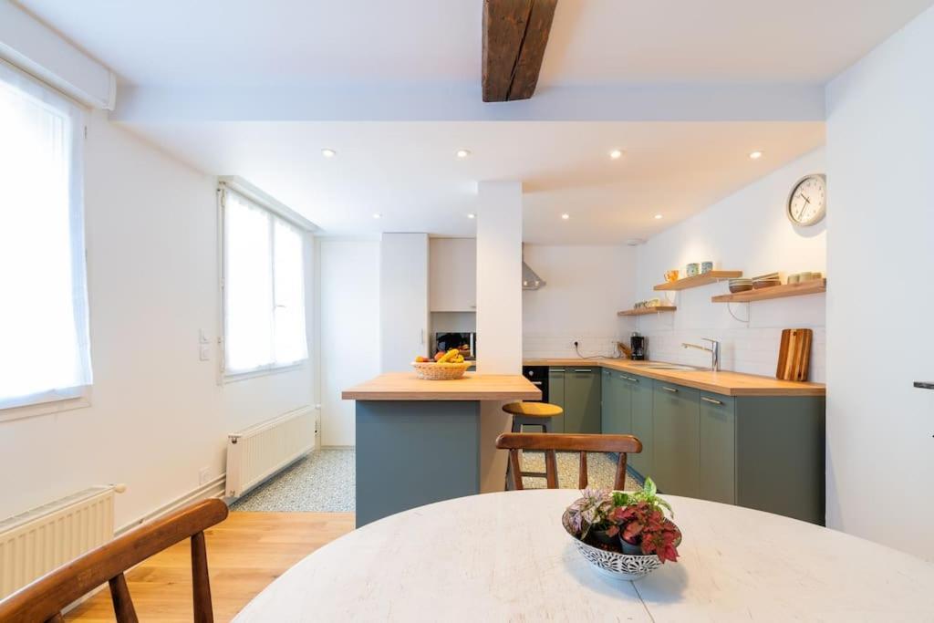Appartement Meuse & Mono, En Hyper Centre Charleville-Mézières المظهر الخارجي الصورة